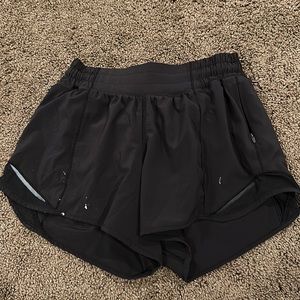 black lululemon hotty hot shorts STAIN size four